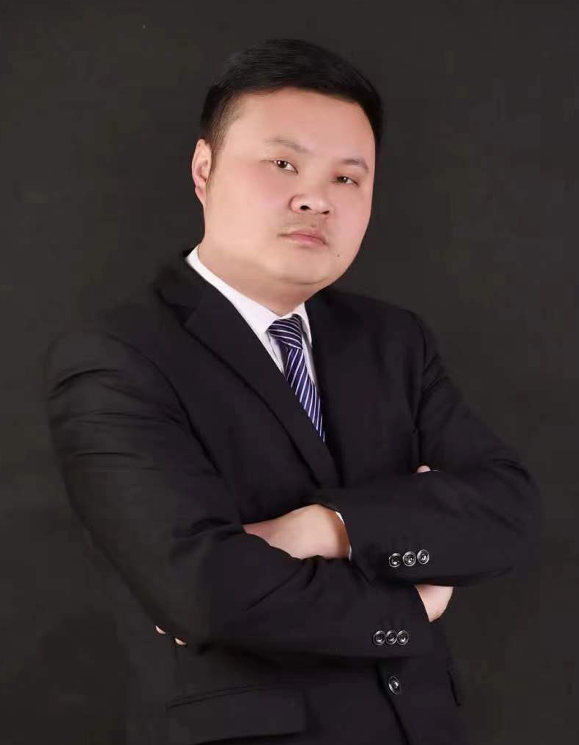魏晶晶